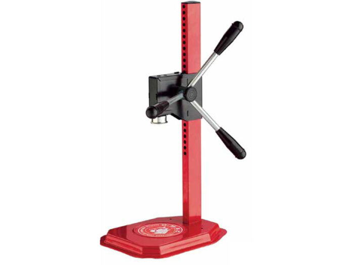 OMAC Regina Bench Capper